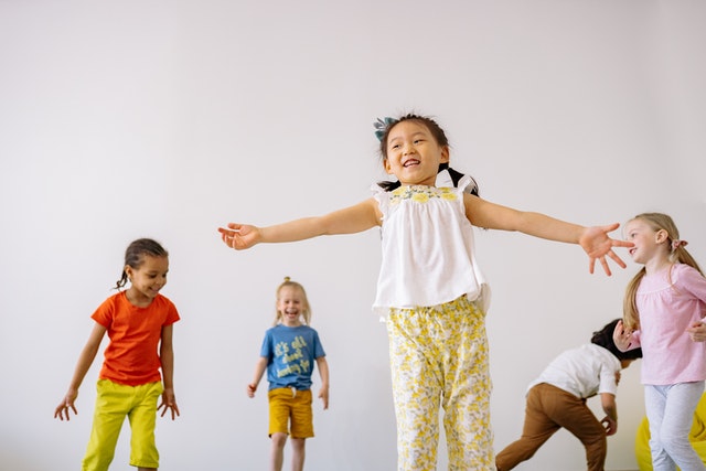 Children and youth will participate in interactive exercise routines, activities, and dance movements. Using various props, having fun right through the class. ALL GRADES